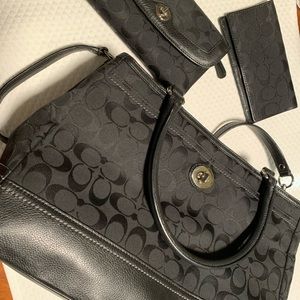 Coach Purse Wallet and Checkbook Wallet